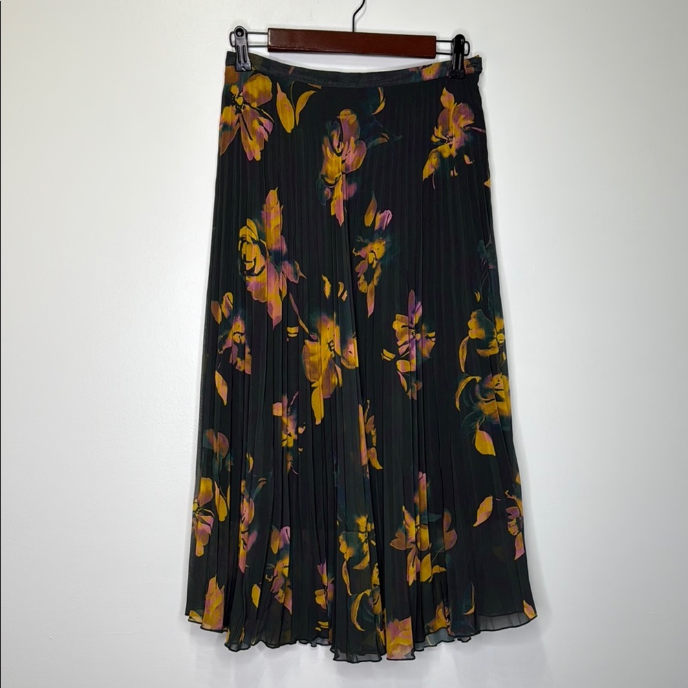 Garnet Hill Black‎ and Yellow Floral Pleated Midi Skirt